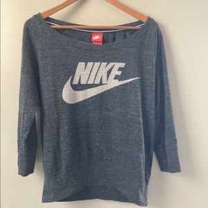 Women’s Nike 3/4 sleeve graphic tee